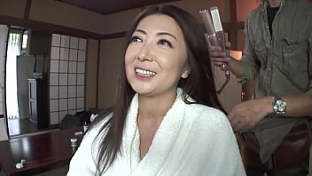 The Squirting Empress – A Voluptuous Japanese Milf Unleashes Her Soaking Debut On Camera
