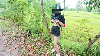 Thai Girl Strolls And Flashes Her Pussy By The Roadside, Clear Thai Audio