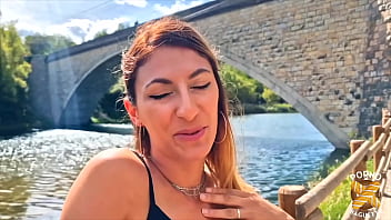 Stella, La Déesse Insatiable, Se Consume Pour Les Gorges Profondes Et Les Fesses Défoncées