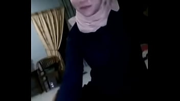 Jilbab Seksi Yang Menggoda Dan Memikat