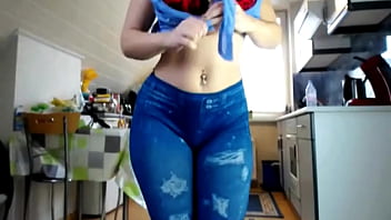 Sultry Sexydea Teasing And Tempting On Live Cam