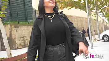 Nelia Estrada’s Massive Tits Guide A Wild Sexual Tour Through Madrid’s Steamy Hotspots