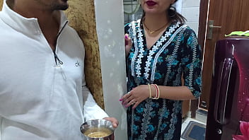 Mast Maal Paros Ki Bhabhi Ko Chini Ke Bahane Chodkar Chhed Diya
