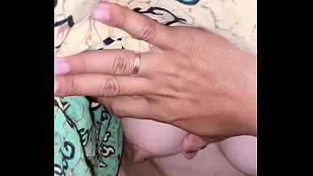 Ibu Muda Hamil Digoyang Teman Kerja Di Kost