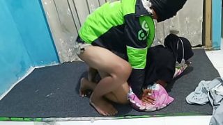 Minta Gojek Buat Main Seks Di Rumah, Prank Yang Bikin Panas