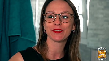 Laeti, Cette Milf Sulfureuse Et Insatiable, Toujours Aussi Avide De Bites Bien Dures