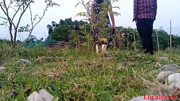 Aunty’s Wild Outdoor Fuck Session – Raw & Uncut By Localsex31