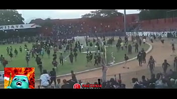 Indonesian Hooligans’ Raw And Reckless Culture