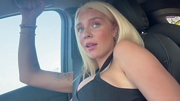 La Ardiente Gabbie Gozando Una Penetración Anal Salvaje De Su Amante