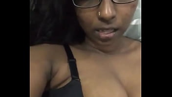 Tempting Tamil Wife Strips Down For A Steamy Selfie