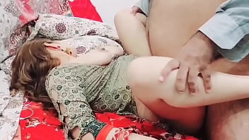 Sizzling Indian Bhabhi’s Raw Fuck Session With Property Dealer – Filthy Hindi Dirty Talk
