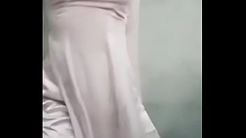 Hot Vietnamese Guy In A Sexy Áo Dài