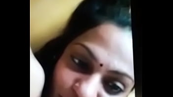 Tamil Girl’s Naughty Selfie Sex