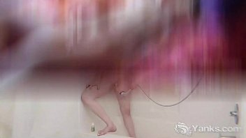 Yanks Zahra Stardust’s Wild Outdoor Climax