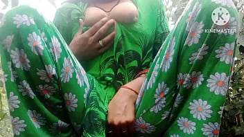 Desi Bhabhi Gets Her Thirst Quenched In The Wild Indian Jungle