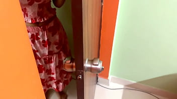 Desperate Patient’s Medical Exam Ends With A Hot Load Deep Inside