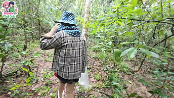 Desperate Thai Beauty Hikes Deep Into The Woods, Bladder Bursting With Need