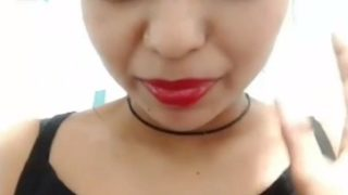 Desi Teen’s Steamy Nude Video Chat