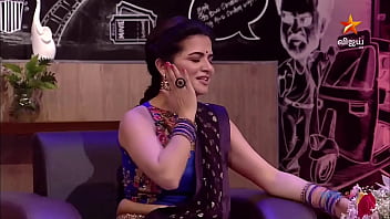 Sizzling Tamil Anchor’s Daring Hip Show On Dd