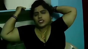 Tamil Hottie’s Steamy New Clip