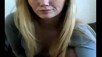 Golden-haired Webcam Queen Bares Every Inch For Your Eyes Only