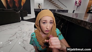 Timid Muslim Beauty Pleasures Her American Pal With Eager Lips