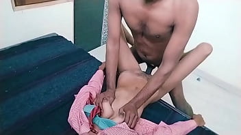 Desi Village College Girl’s Leaked Oyo Sex Tape Goes Viral In Hindi Mms Scandal