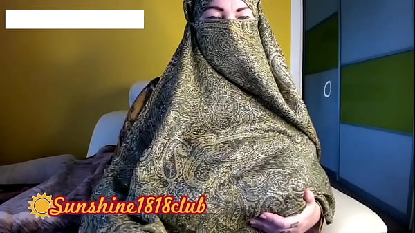 Turkish Arab Milf In Hijab: Bbw With Huge Tits Webcam Show