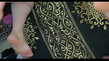 Egyptian Temptress Spreads Her Arab Pussy For A Deep, Creamy Cumshot