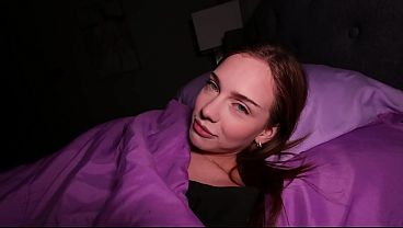 Sharing A Bed With My Naughty Little Stepsister – Venus Vixen