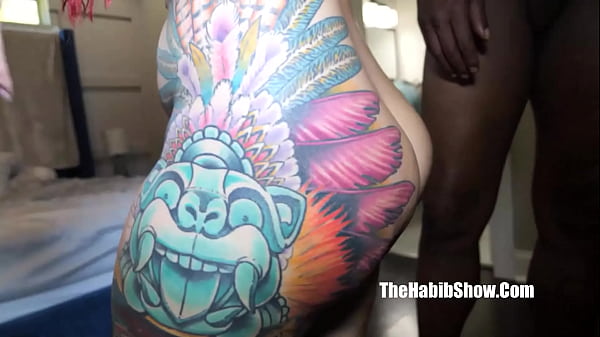 Cameron Cox Goes All In On Santana Red’s Mexican Big Booty Pussy Thickness