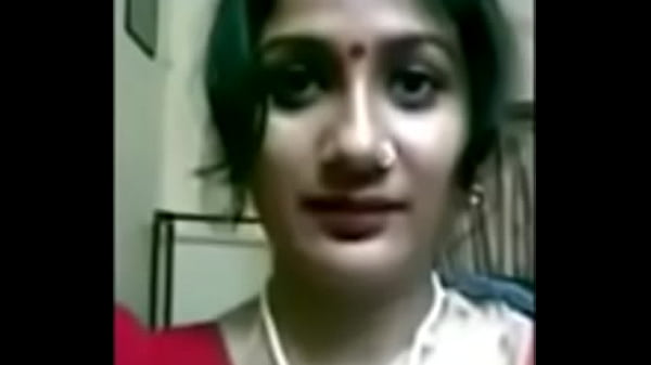 Curvy Bengali Housewife With Voluptuous Desi Curves