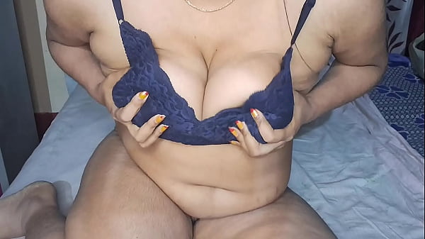 Spicy Desi Bhabhi Teasing Her Hairy Wet Pussy