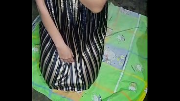 Indo Chick Sends Pussy Pics To Her Boyfriend