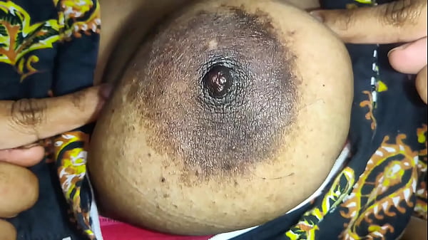 Tamil Hottie With Big Tits