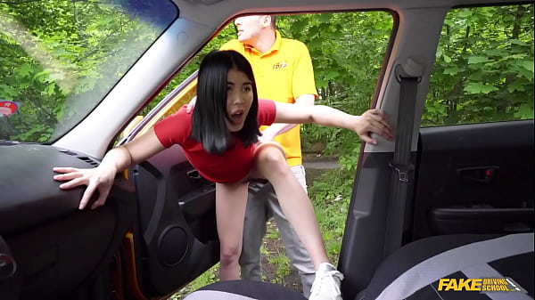 Sizzling Asian Minx Deepthroats My Shaft Until It’s Scorching Hot – Pornstar Driving Academy