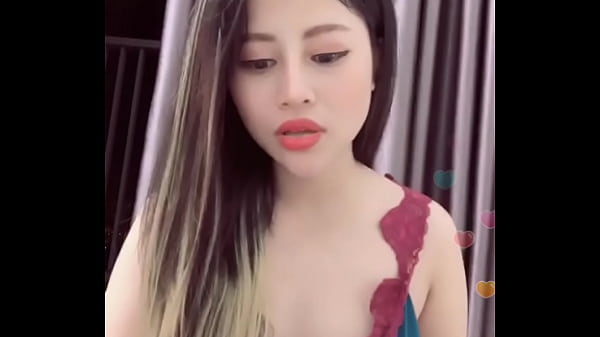 Live Cam Idol’s Hot Stream