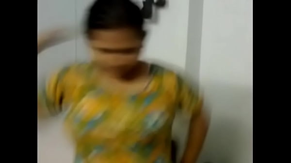 Freshly Bathed Desi Beauty, Dripping With Temptation