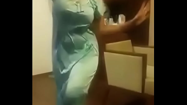 Curvy Indian Aunty’s Busty Dance Moves