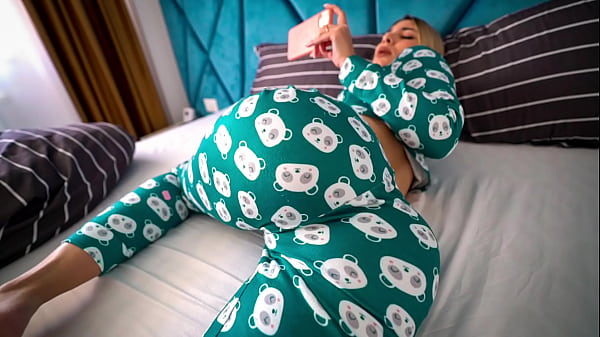 Caught In The Act: Step-sis Needs Help Getting Off And Begs For A Creampie