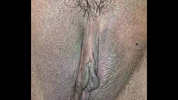 Desi Bhabhi’s Dripping Wet Pussy