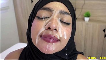 Muslim Hijaabi Teen Gets Slammed Hard And Left Dripping With Cum.