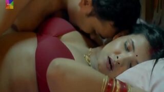 Watch A Newly Married Couple’s Steamy Wedding Night Sex Tape