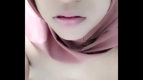 Vibes Sama Selingkuhan Pas Suami Lagi Kosong Di Rumah, Mumpung Ada Waktu Panas.