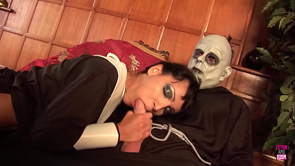The Steamy Addams Family Old-school Home Tape Is Packed With Their Wild Gangbang Action