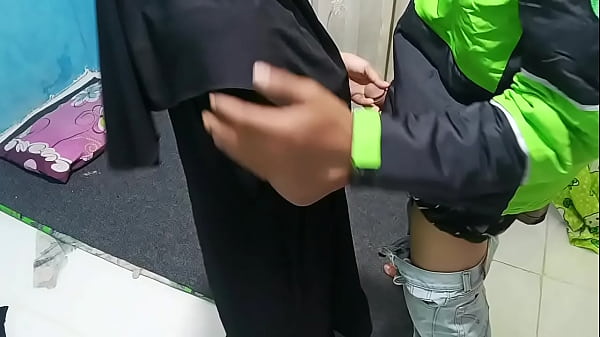 Prank Ajak Ojol Ngentot, Bikin Dia Makin Pengen