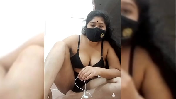 Watch A Desi Girl Fuck Live On Cam